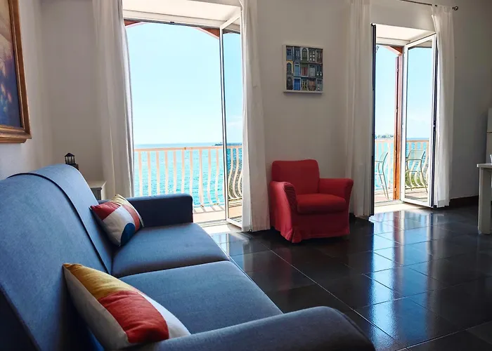 Super Panorama & Astonishing Seaview Apartment